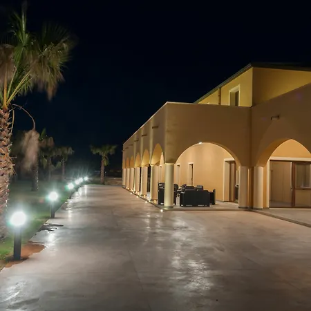 Hotel Donna Carmela 2*